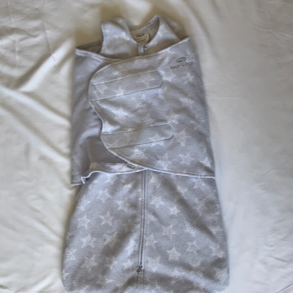 Halo Sleepsack Swaddle. Fleece-like 100% polyester
